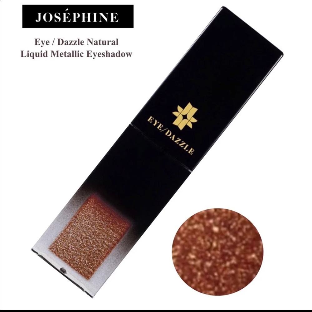 NIB Josephine Liquid shadow Eye Dazzle Leona